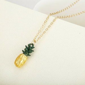 🍍 HOST PICK LIVE SHOW Chic Pineapple Necklace